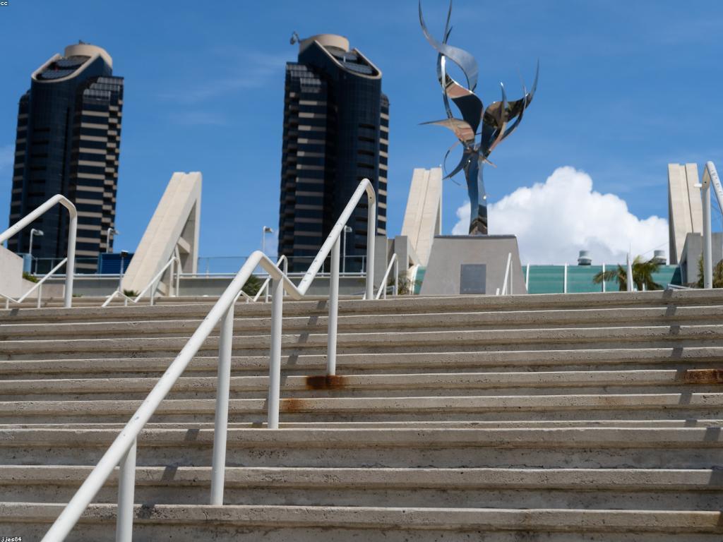 ឥទ្ធិពលនៃការអភិវឌ្ឍផ្ទាល់ខ្លួន